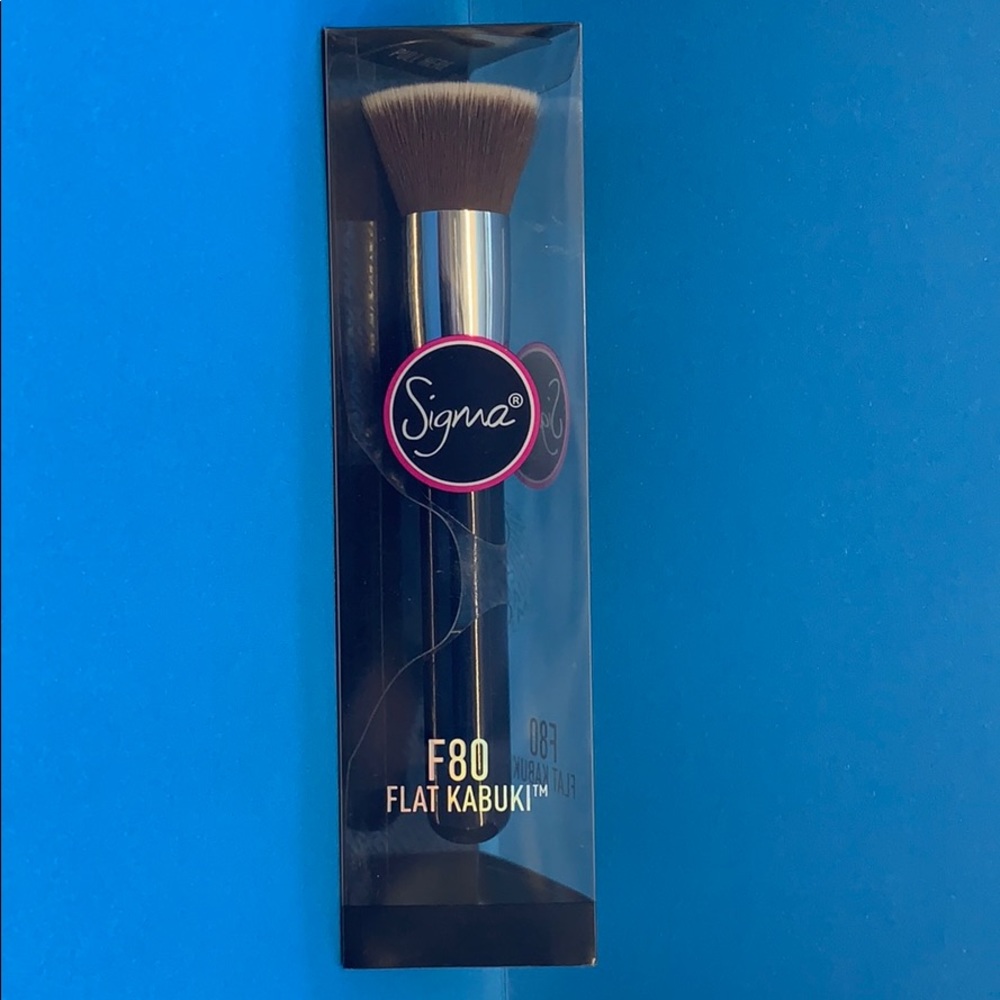 NEW NEVER USED: Sigma Beauty Flat Kabuki Brush